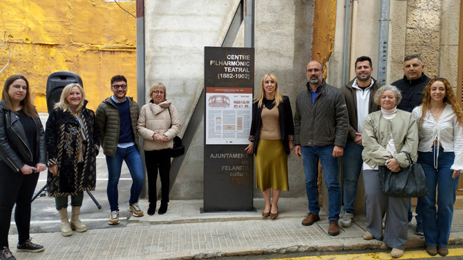 Felanitx recupera la memòria del Centre Filharmònic Teatral en el Dia Mundial del Teatre