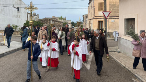 El Diumenge del Ram omple els carrers de tradició i simbolisme al municipi