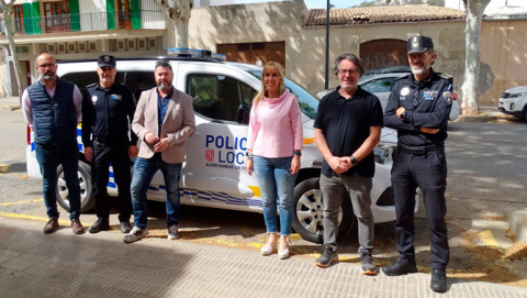 Aquest matí ha tengut lloc la presentació del nou vehicle policial