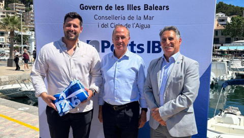 Les platges de Felanitx renoven les banderes blaves i Portocolom torna a lluir el reconeixement