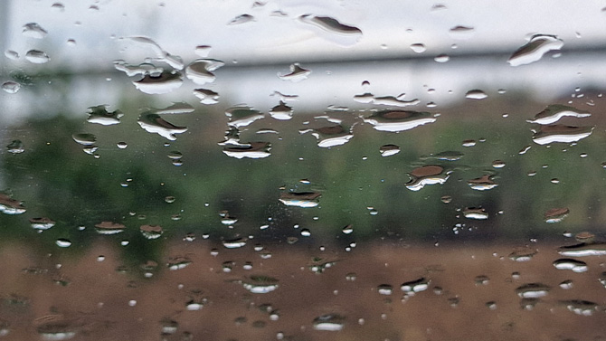 Suspeses les classes a Mallorca, Eivissa i Formentera aquest dilluns davant el risc de fortes precipitacions